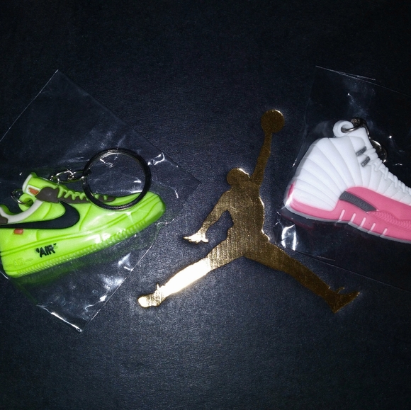 Keychains - Picture 5 of 8